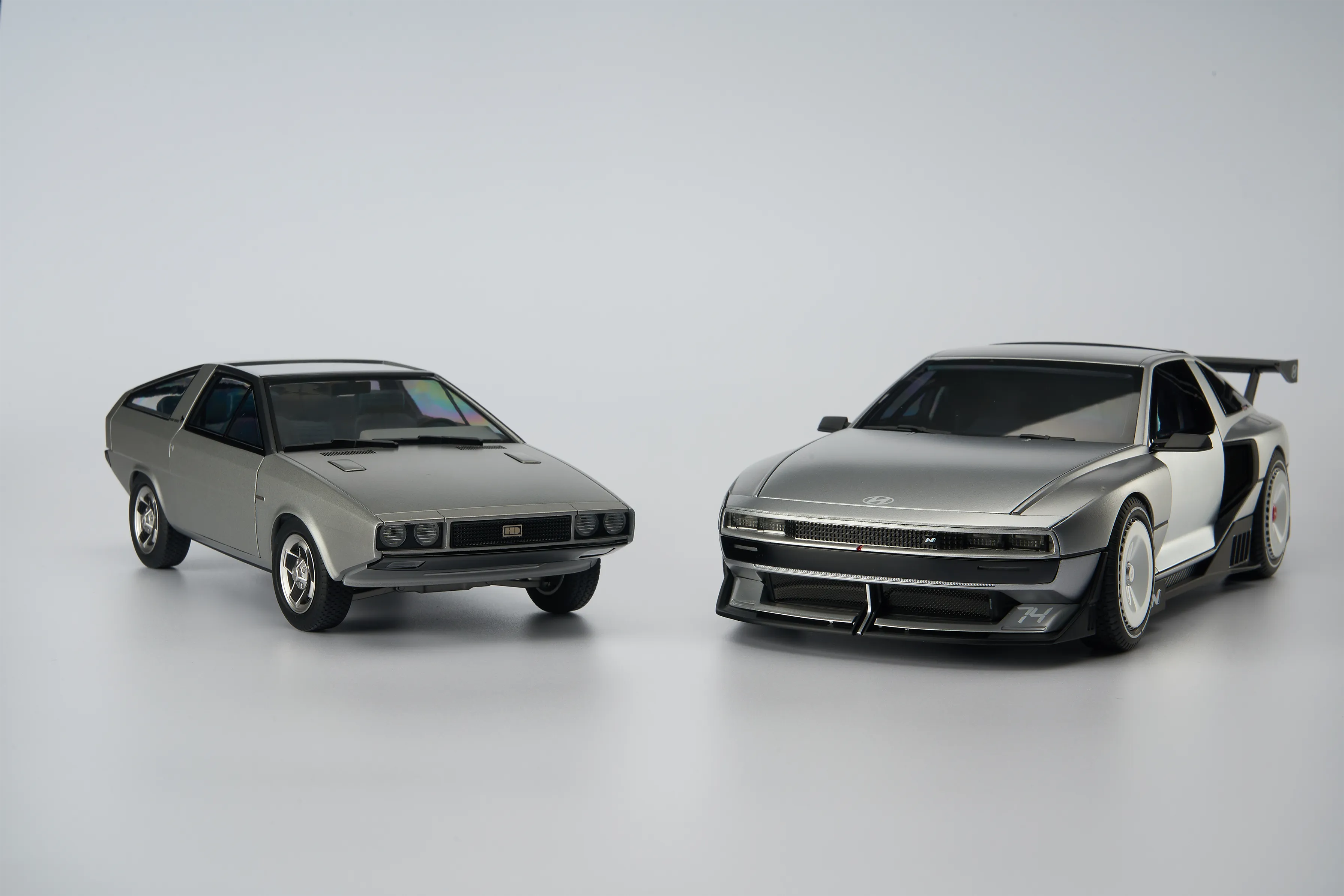 Hyundai N Vision 74와 Pony Coupe 모델 이미지 8