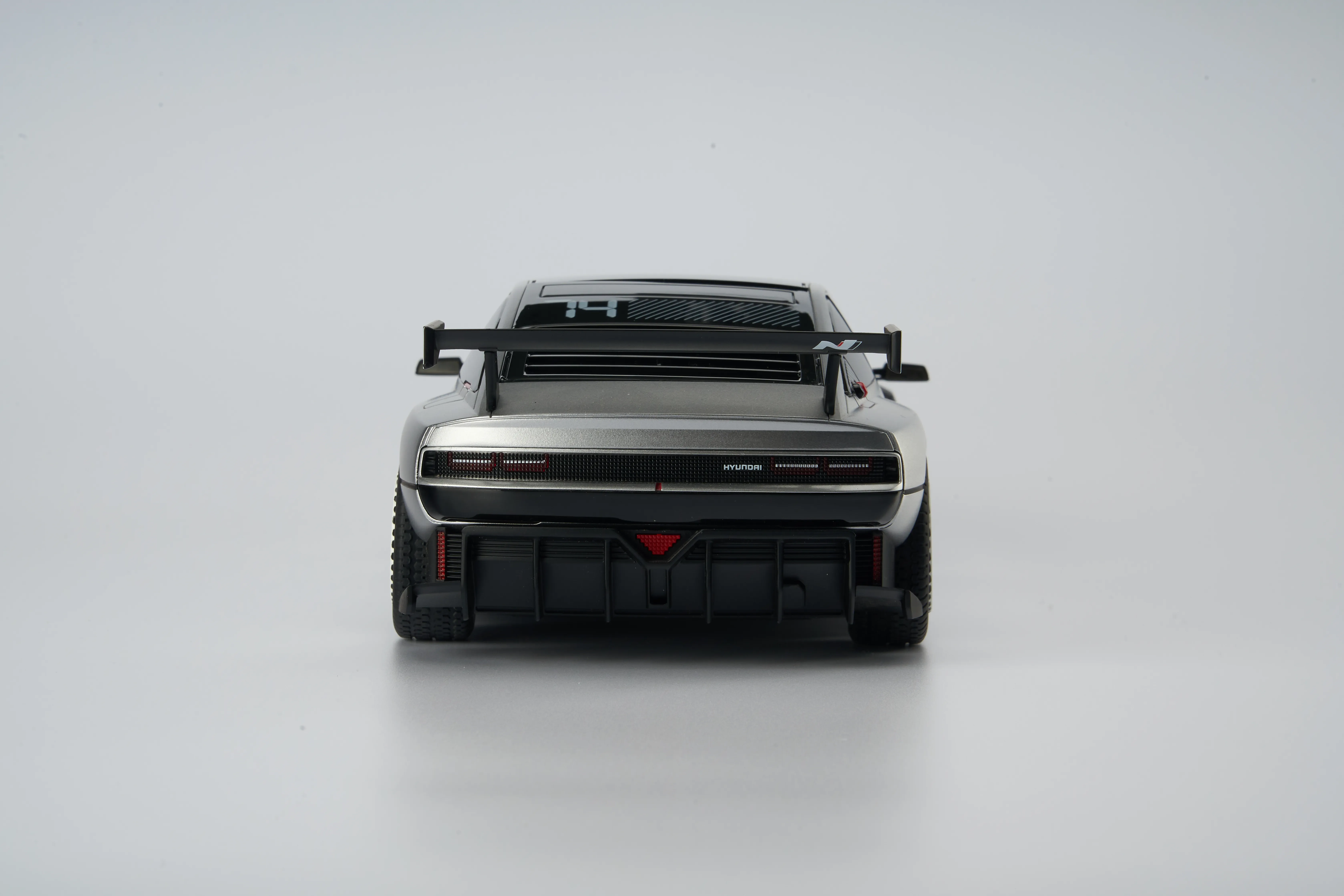 Hyundai N Vision 74와 Pony Coupe 모델 이미지 19