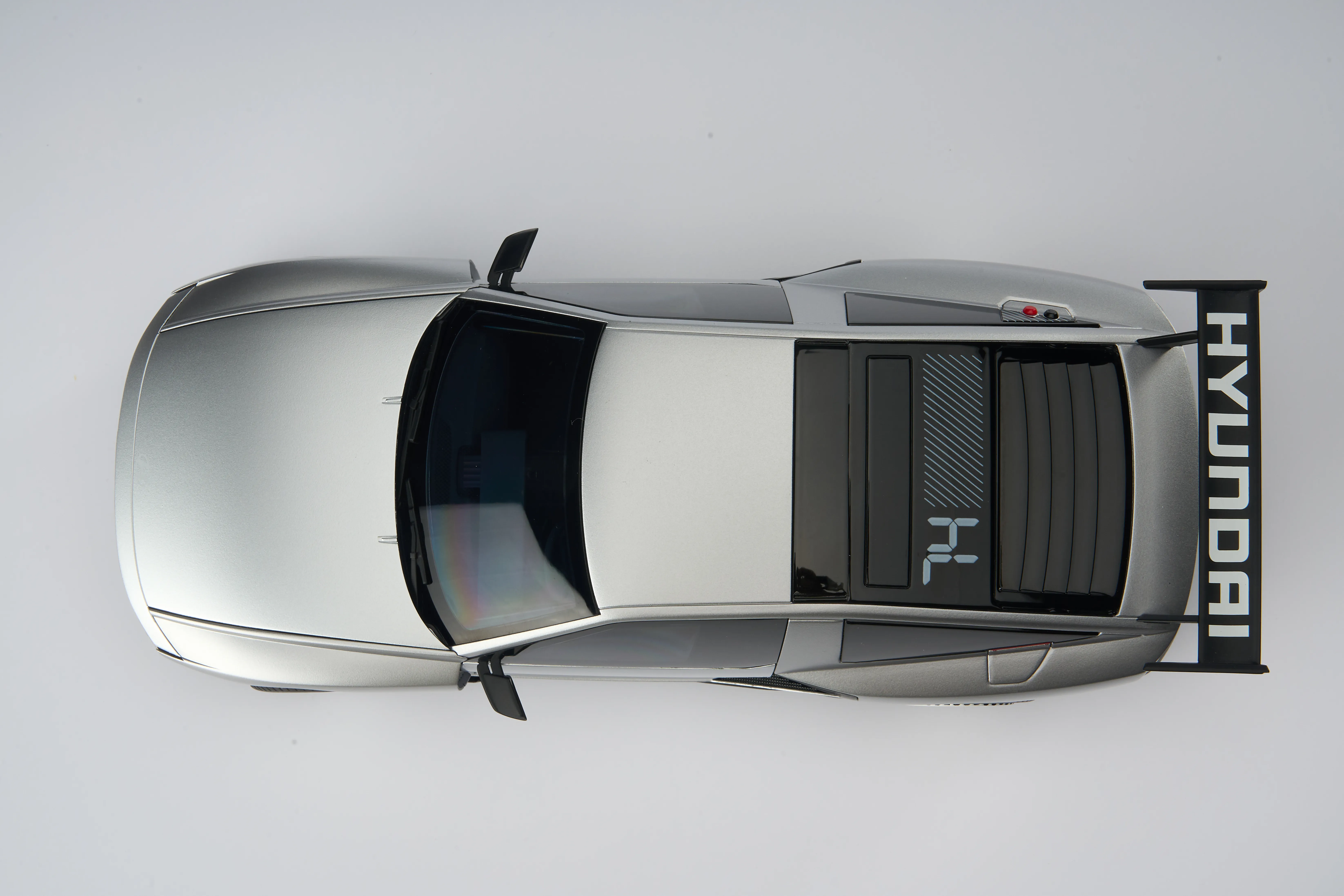 Hyundai N Vision 74와 Pony Coupe 모델 이미지 12